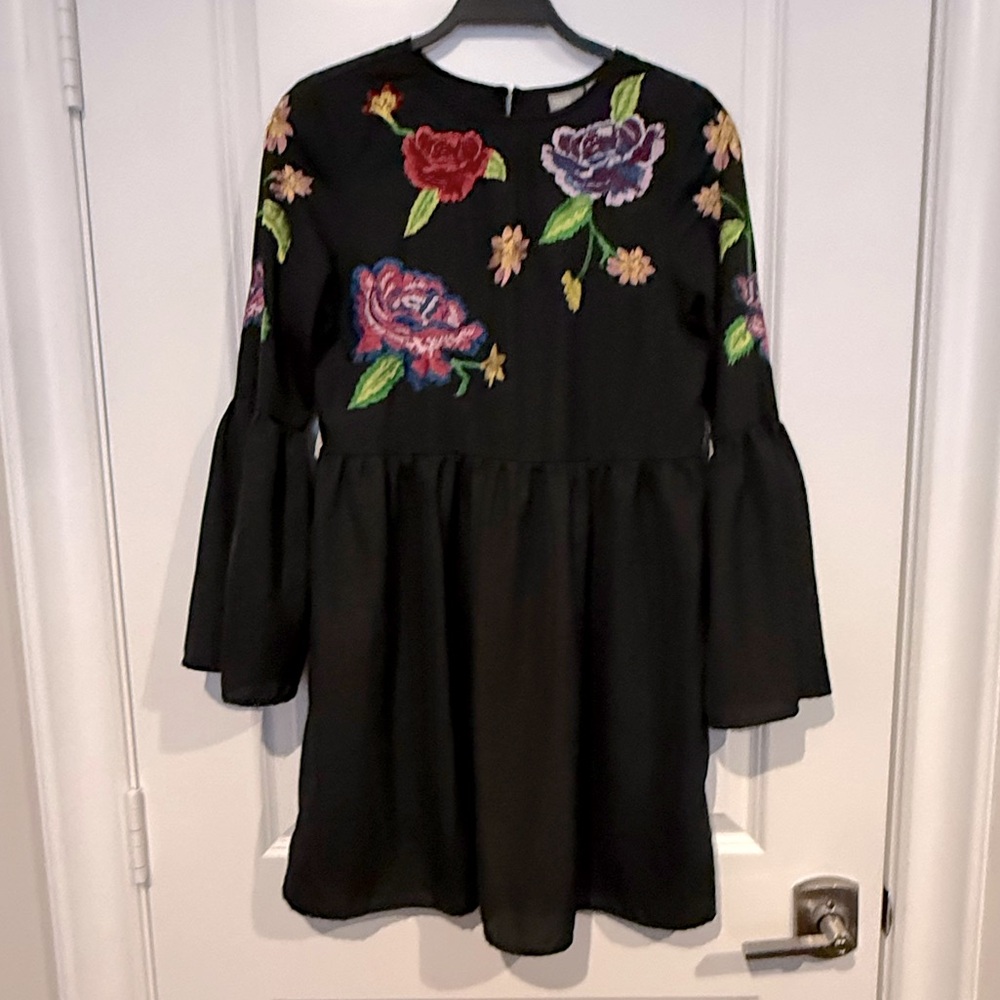 ASOS Fluted Sleeve Embroidered Smock Mini Dress size 8